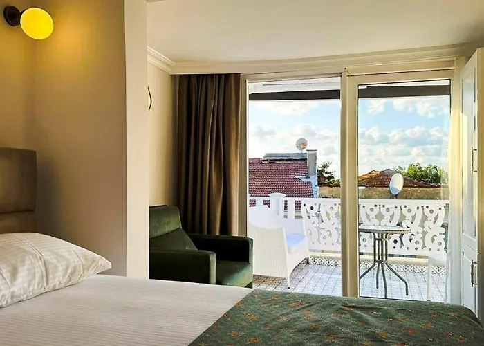 Hi Ivy Bueyuekada Hotel Adalar