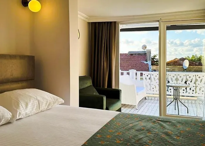 Hotel Hi Ivy Bueyuekada *