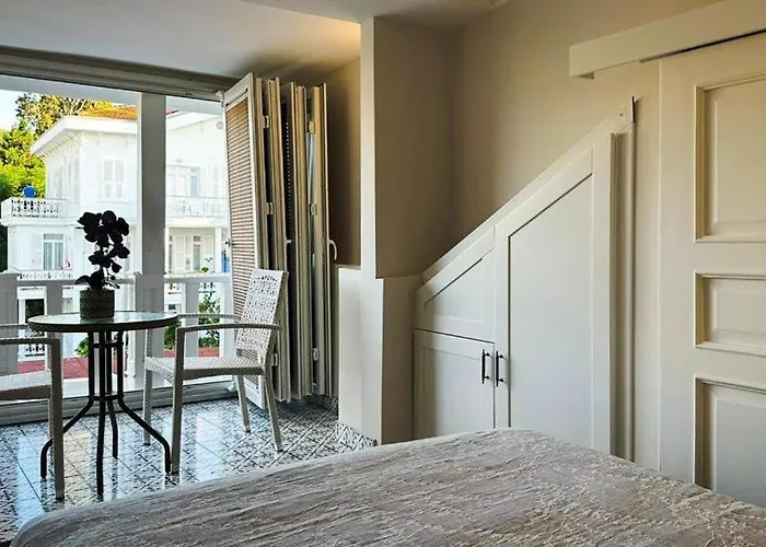 Hi Ivy Bueyuekada Hotel Adalar