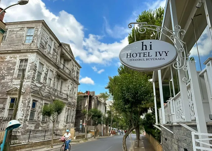 Hi Ivy Bueyuekada Adalar